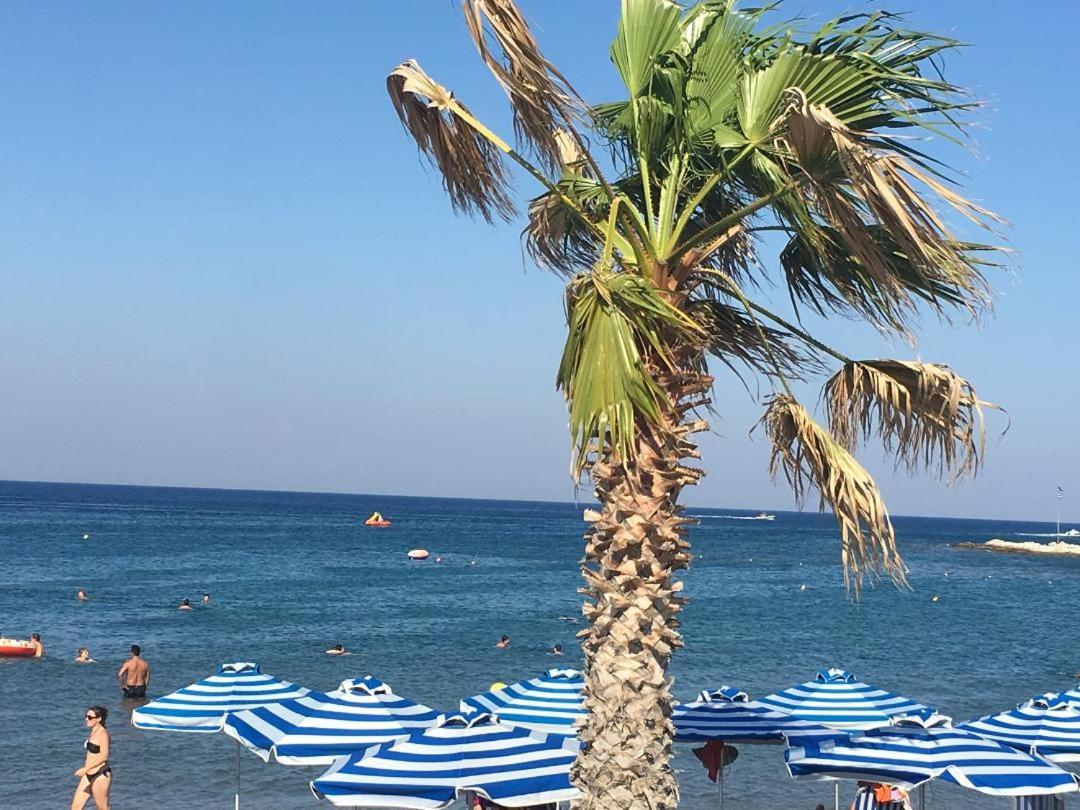 Rhodian Treasjure Spiridione Studios Faliraki Buitenkant foto